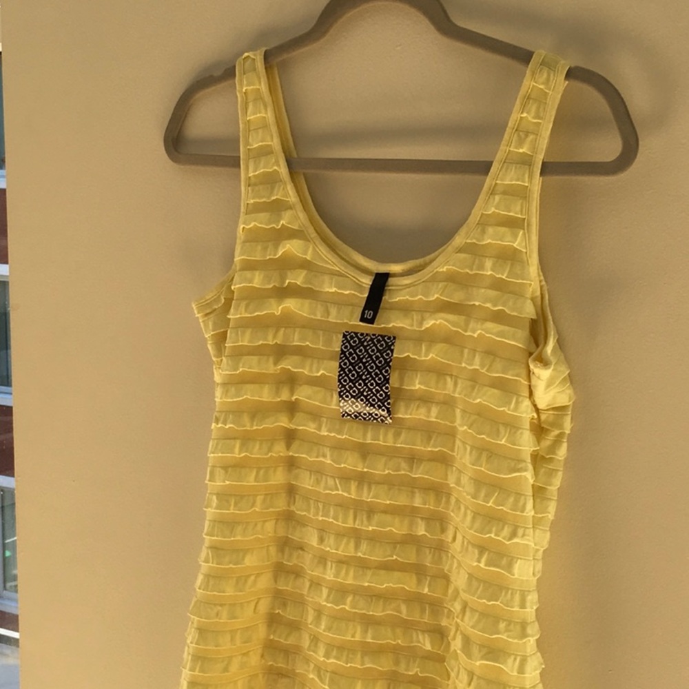 Colorful form fitting frilled mini dress